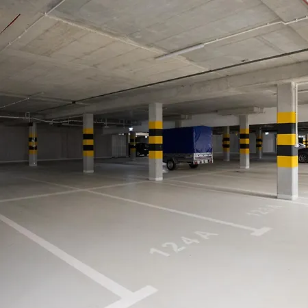 公寓 Stylish With Parking By Renters